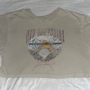 garage cropped graphic tee